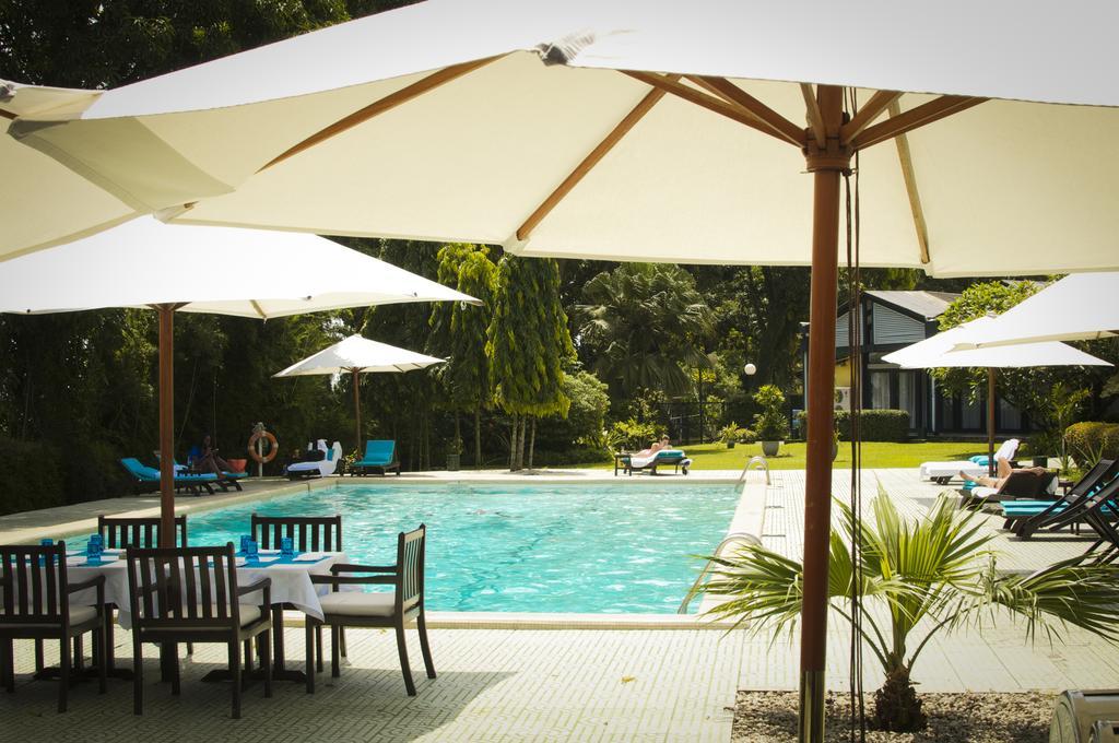 Douala Rabingha Hotel Eksteriør bilde