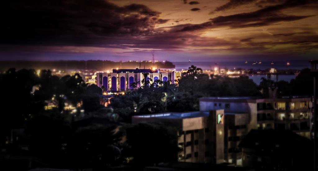 Douala Rabingha Hotel Eksteriør bilde