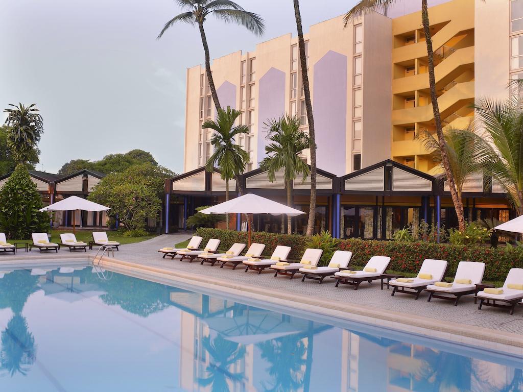 Douala Rabingha Hotel Eksteriør bilde