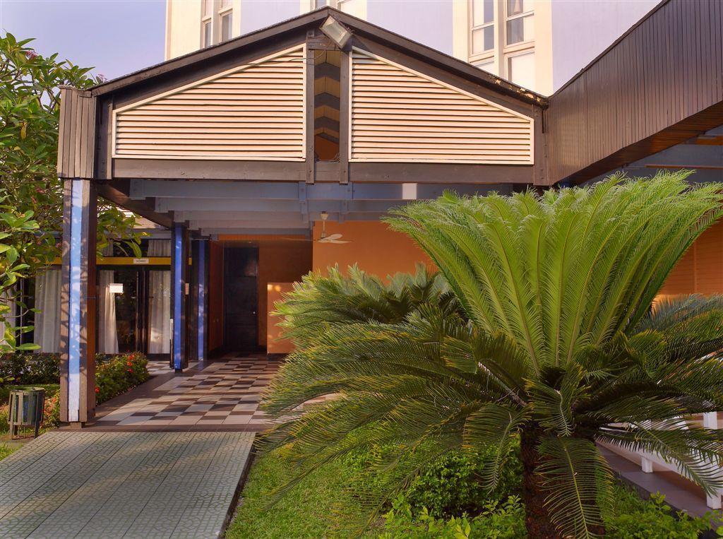 Douala Rabingha Hotel Eksteriør bilde