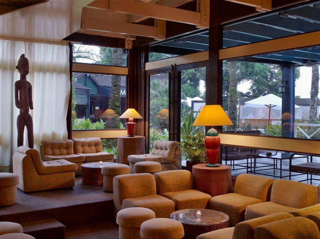 Douala Rabingha Hotel Eksteriør bilde