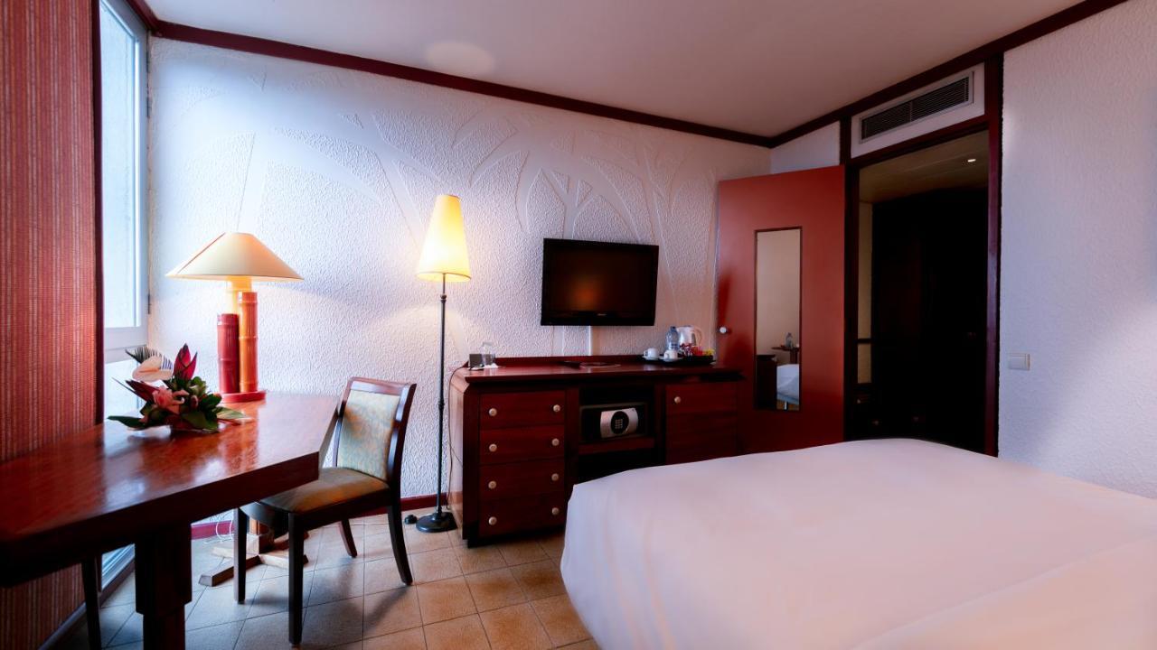 Douala Rabingha Hotel Eksteriør bilde